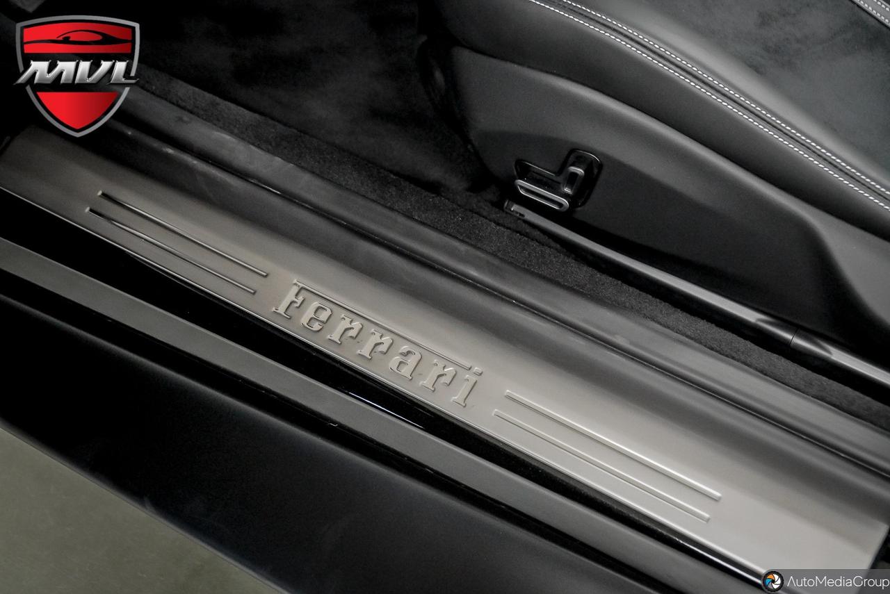 2025 Ferrari Roma Spider Base 2dr Convertible Photo