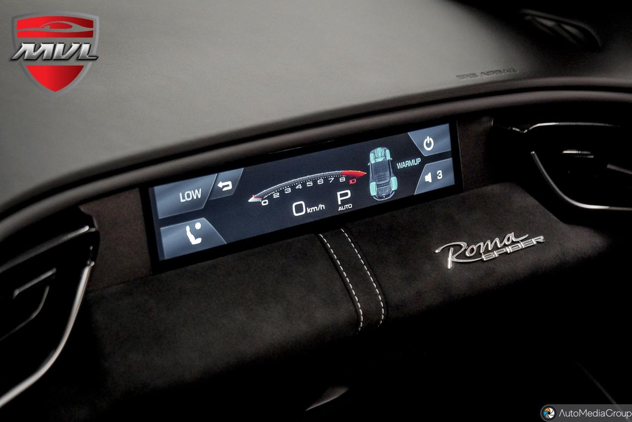 2025 Ferrari Roma Spider Base 2dr Convertible Photo