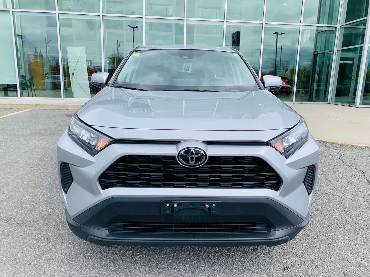 2023 Toyota RAV4 LE 4dr All-wheel Drive Photo