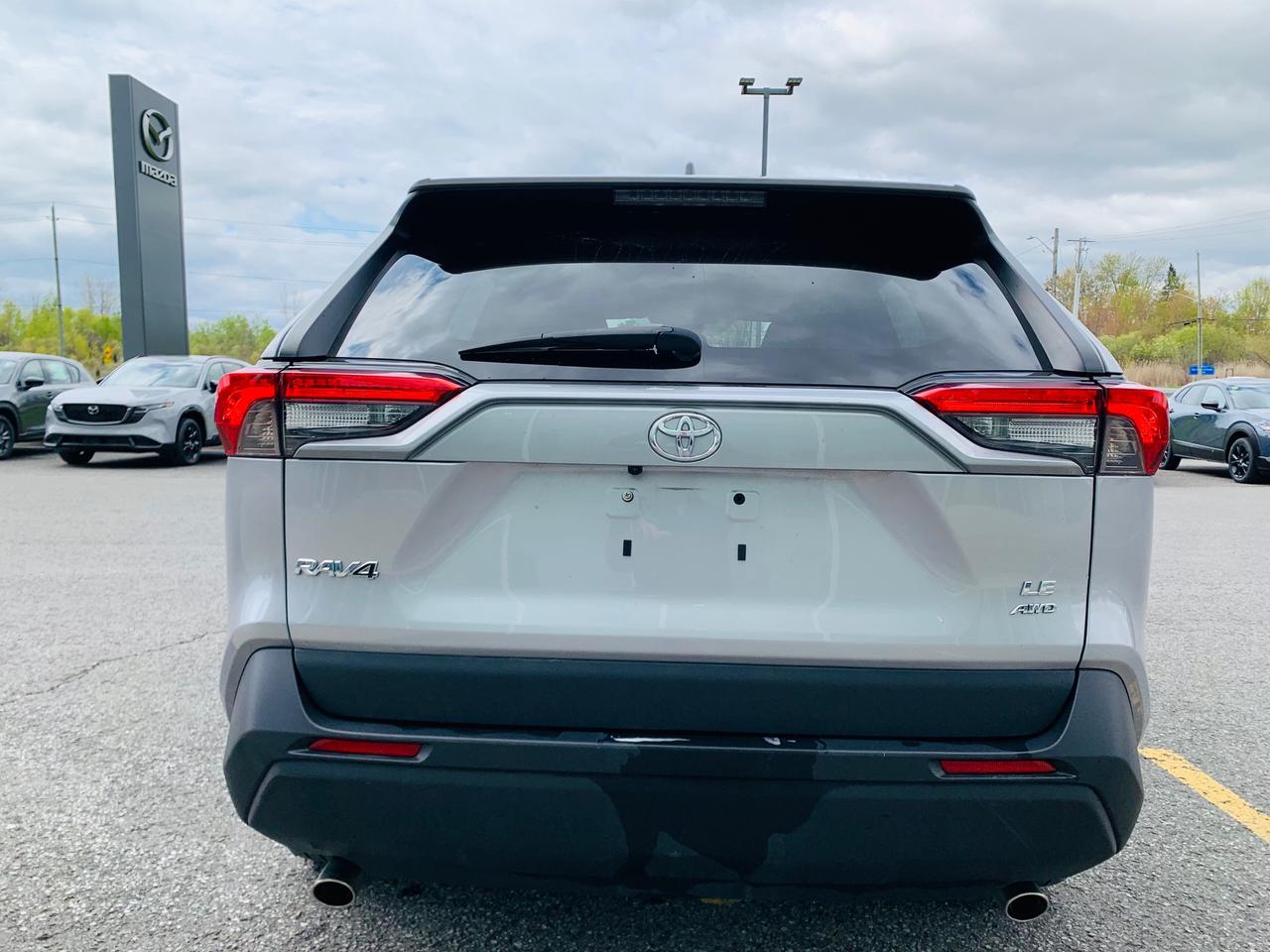 2023 Toyota RAV4 LE 4dr All-wheel Drive Photo