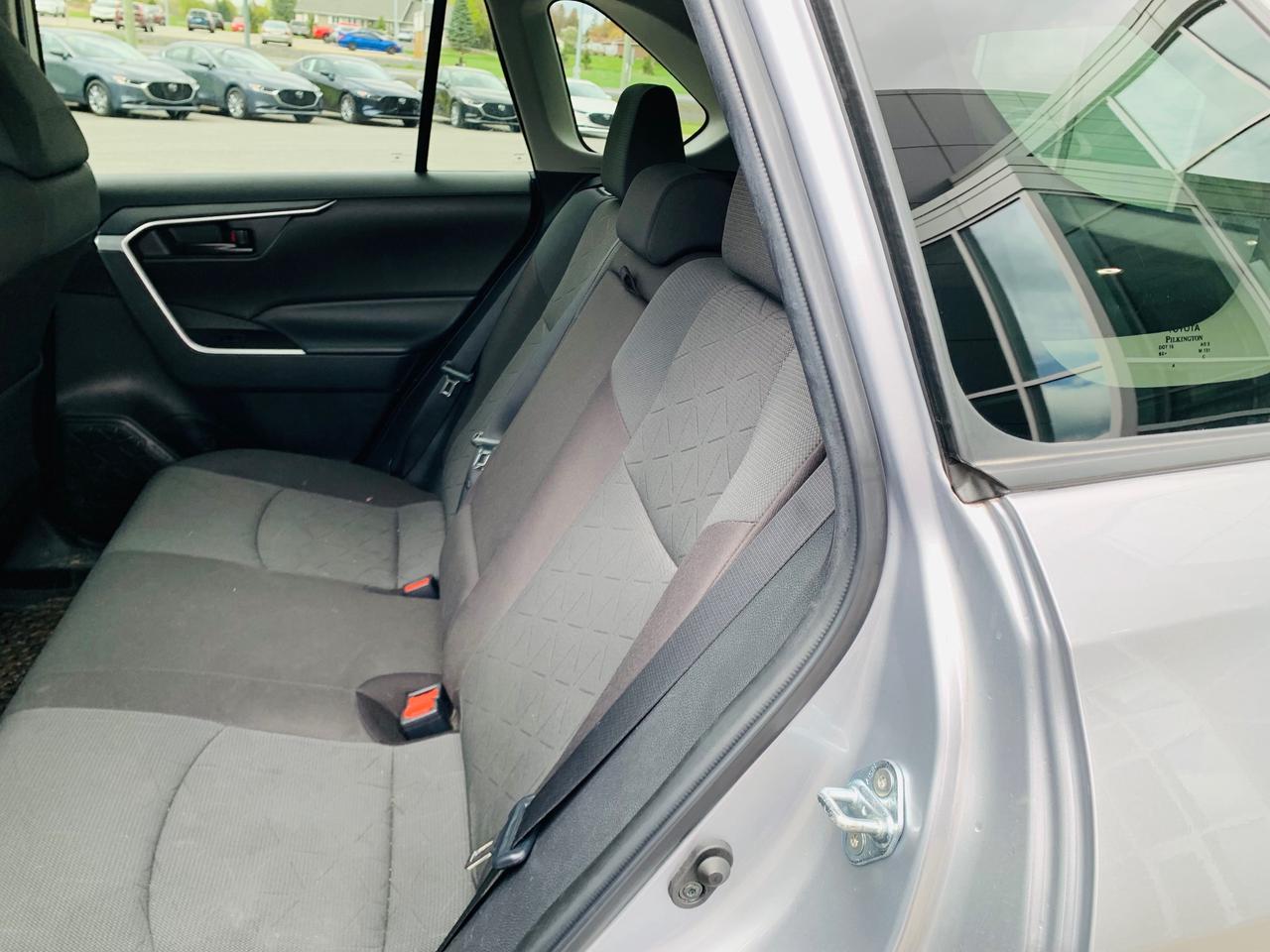 2023 Toyota RAV4 LE 4dr All-wheel Drive Photo