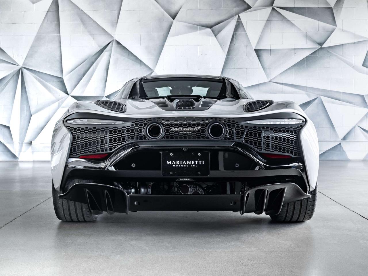 2025 McLaren Artura  Photo
