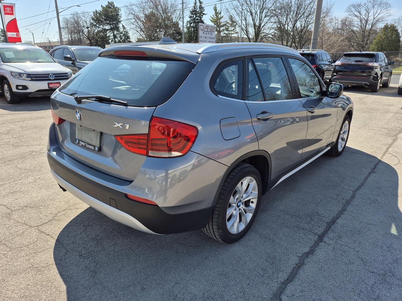 2012 BMW X1 xDrive28i Photo