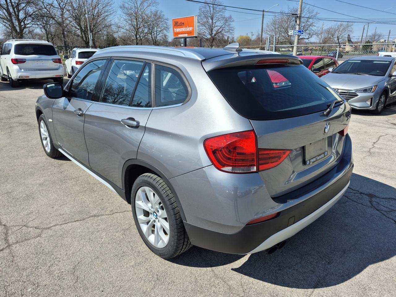 2012 BMW X1 xDrive28i Photo