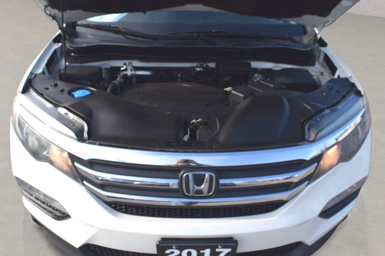 2017 Honda Pilot LX AWD Back Up Camera Photo