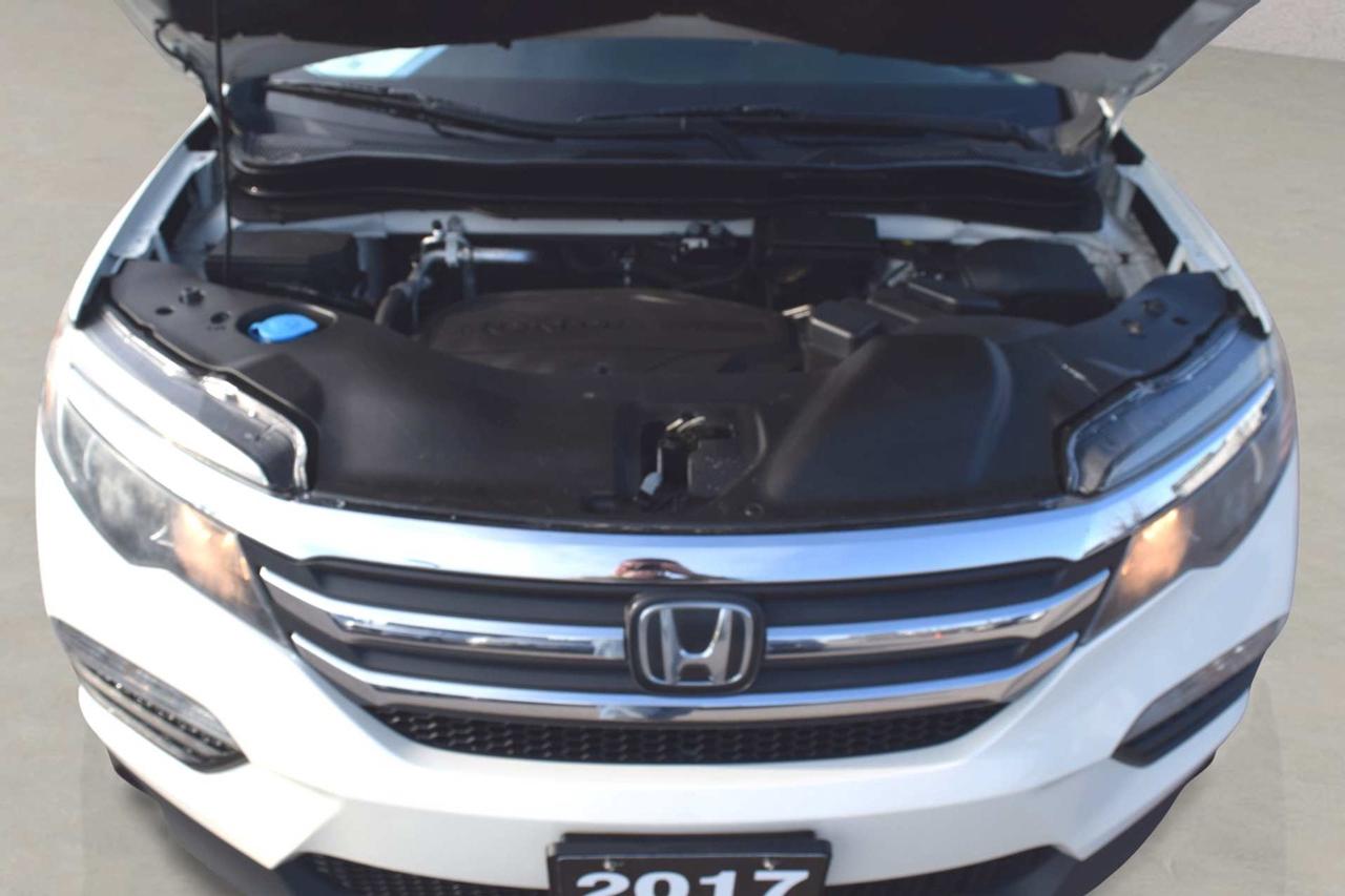 2017 Honda Pilot LX AWD Back Up Camera Photo