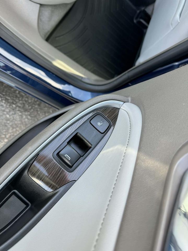 2019 Chevrolet Malibu 4dr Sdn Premier w-2LZ Photo