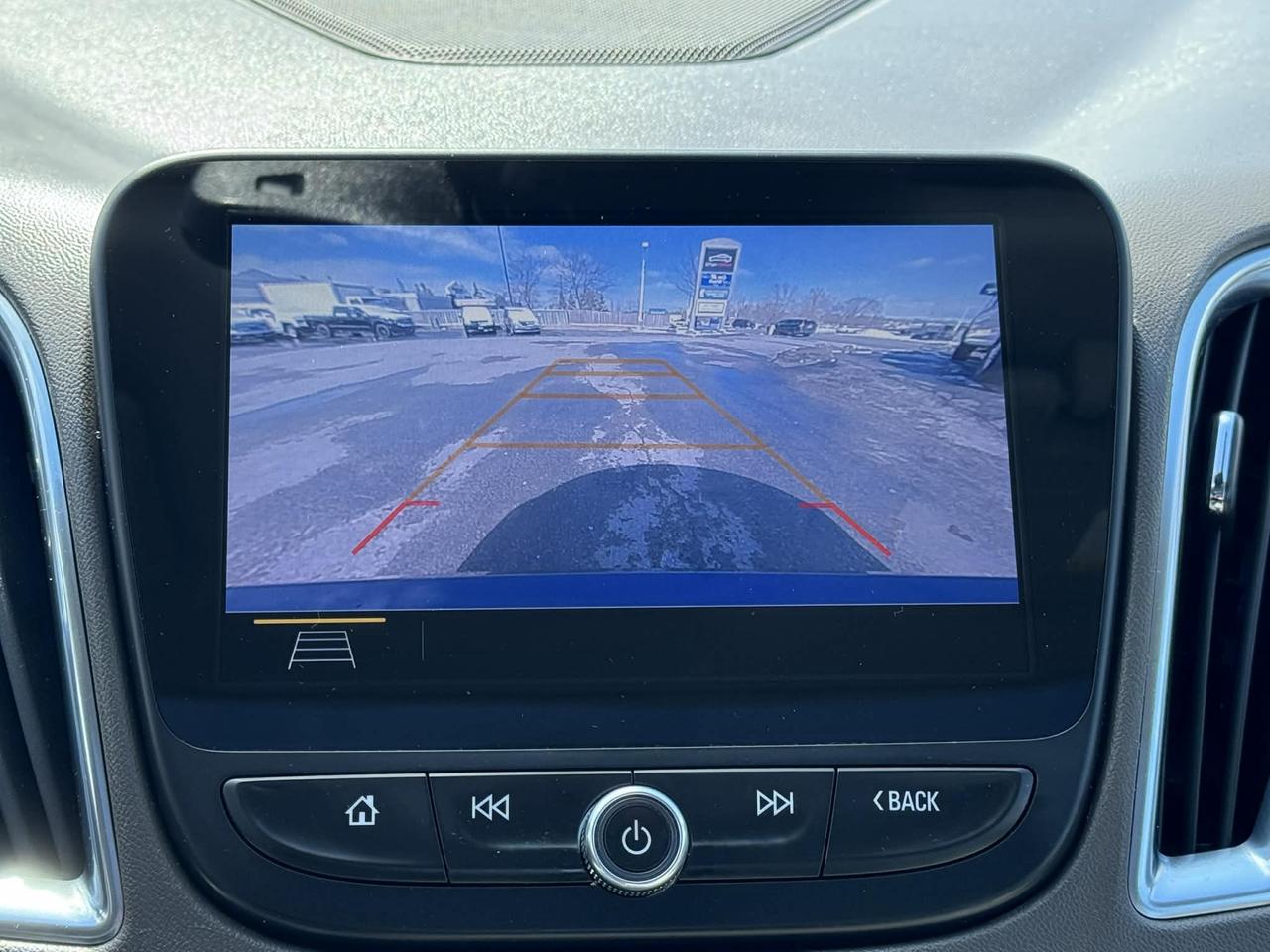 2019 Chevrolet Malibu 4dr Sdn Premier w-2LZ Photo
