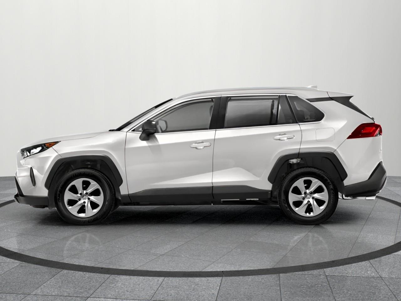 2022 Toyota RAV4 LE 4dr All-wheel Drive Photo