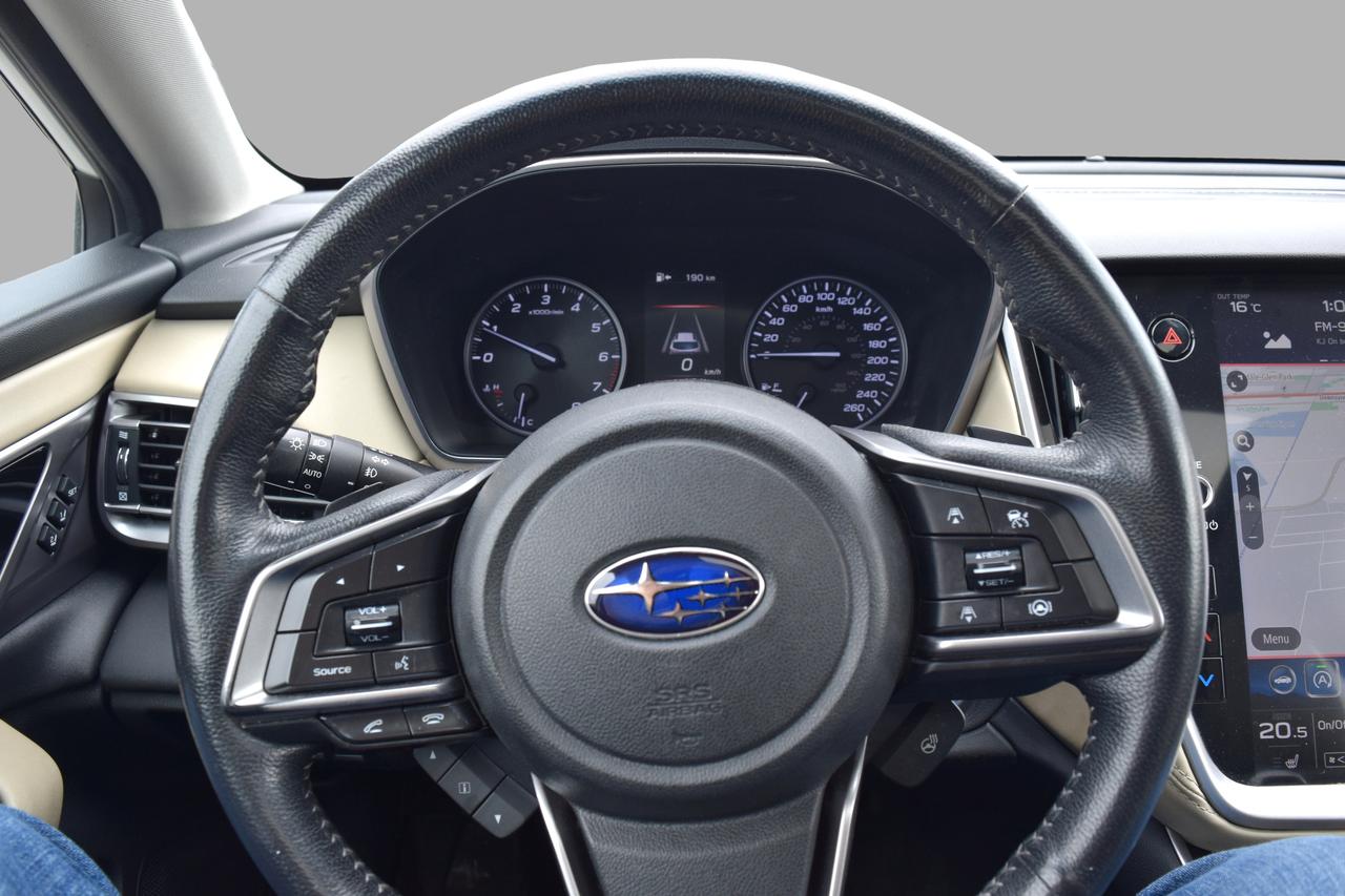 2020 Subaru Outback Limited AWD Navi Sunroof Photo