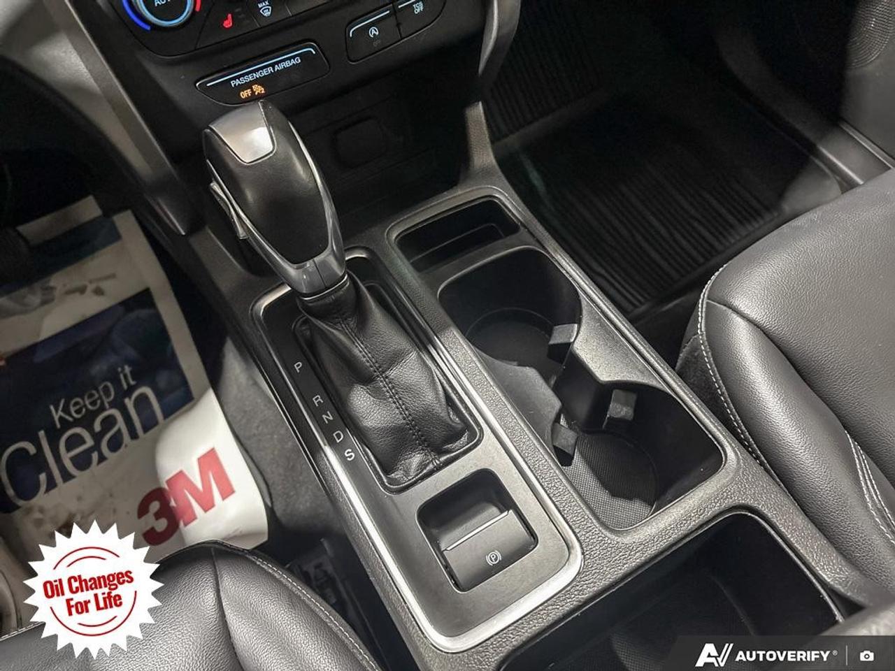 2019 Ford Escape SEL 4WD Photo