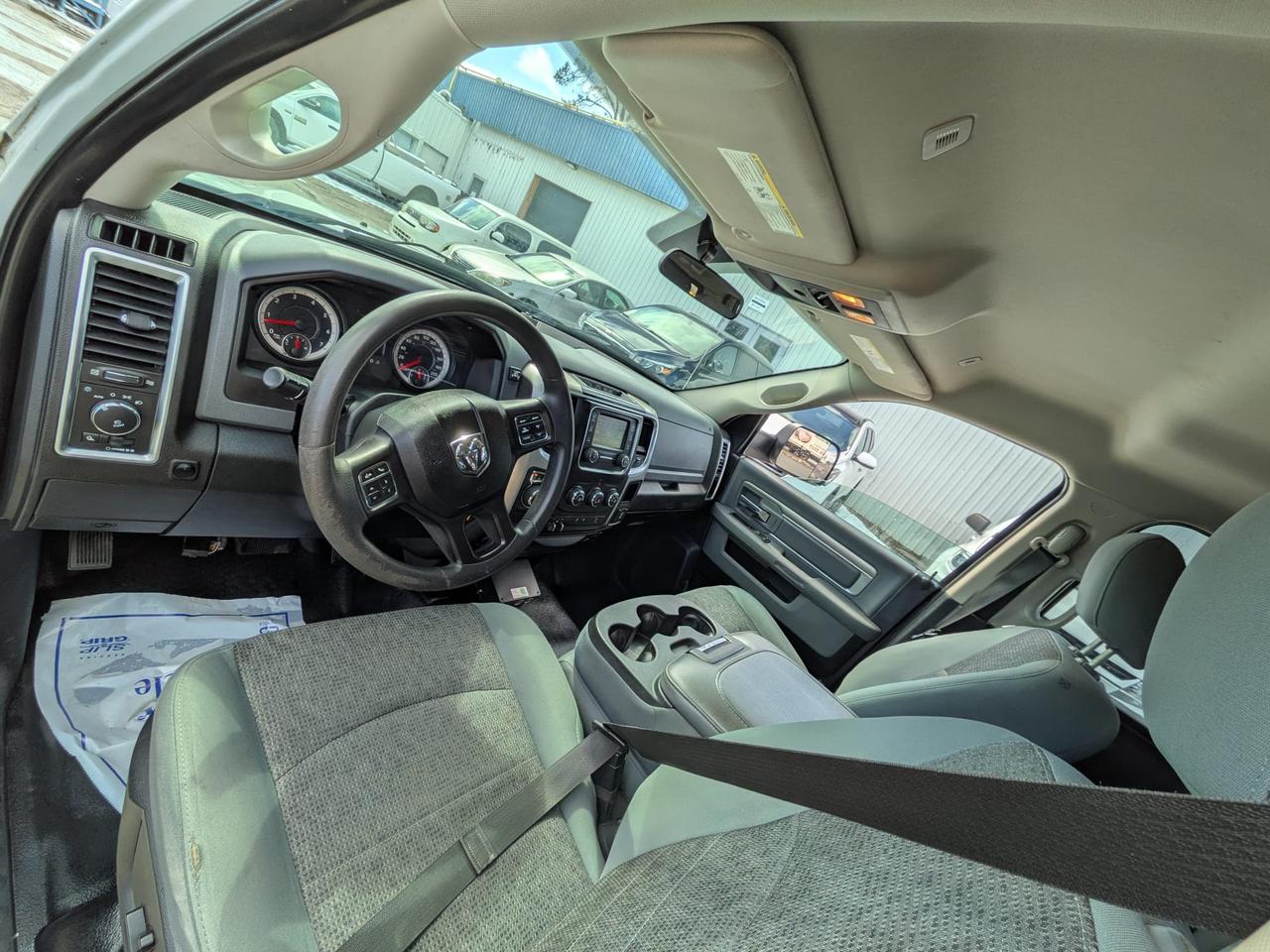 2018 RAM 1500 SLT Photo