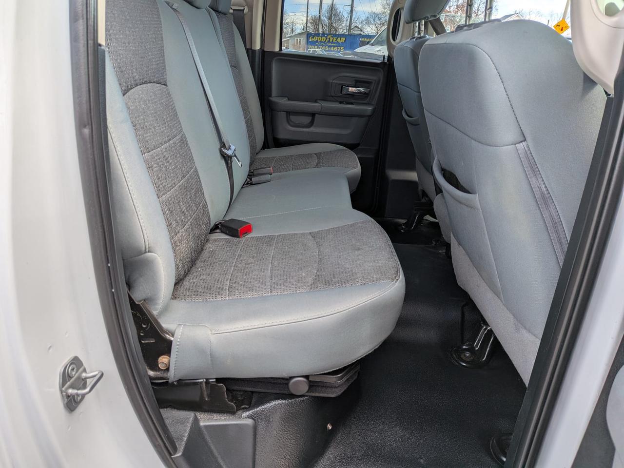 2018 RAM 1500 SLT Photo