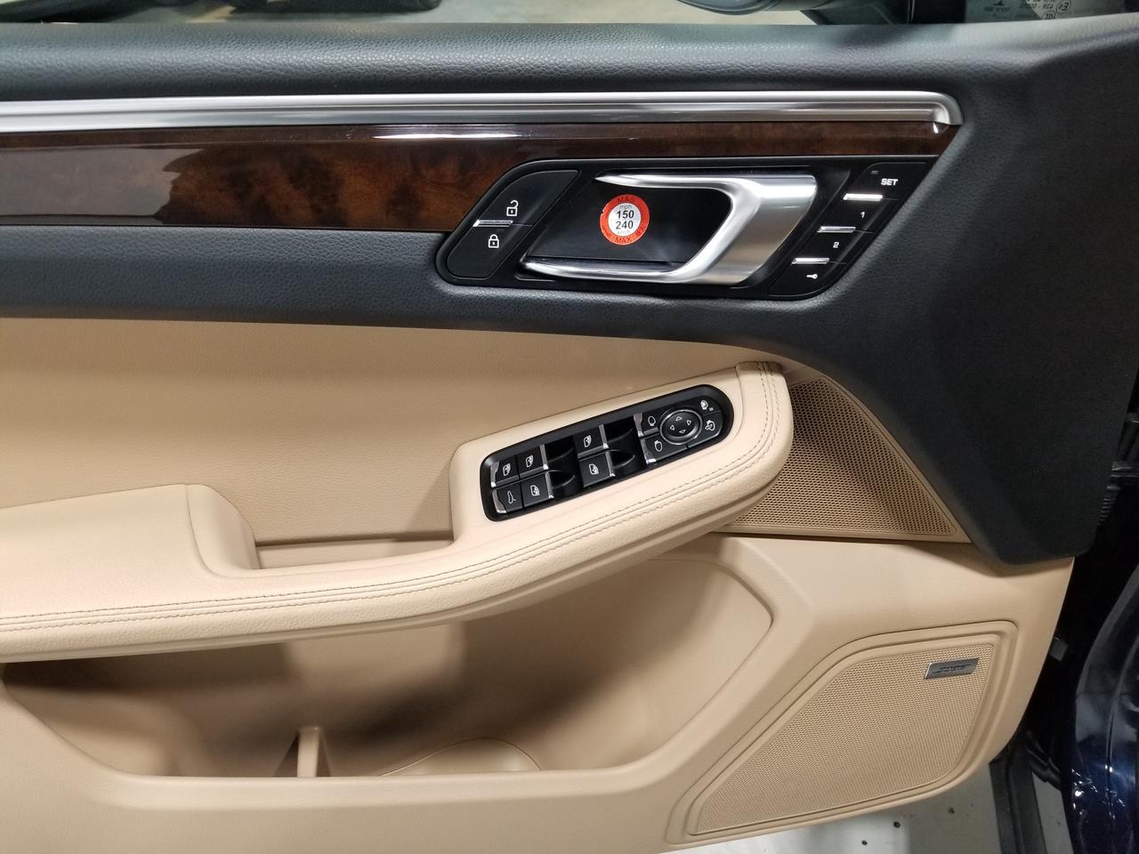 2021 Porsche Macan S 4dr All-Wheel Drive Photo