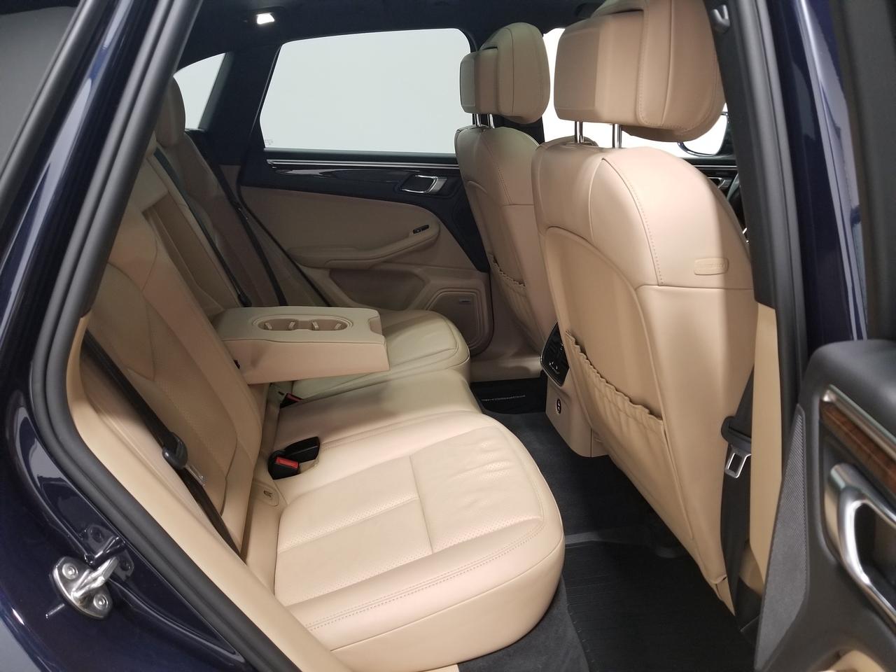2021 Porsche Macan S 4dr All-Wheel Drive Photo