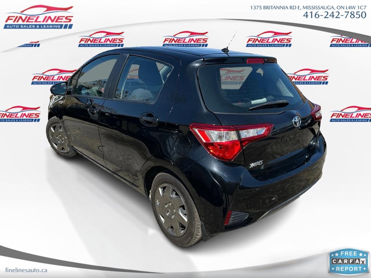 2018 Toyota Yaris SE Photo