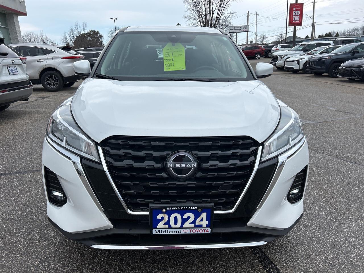 2024 Nissan Kicks S LOW KM Photo