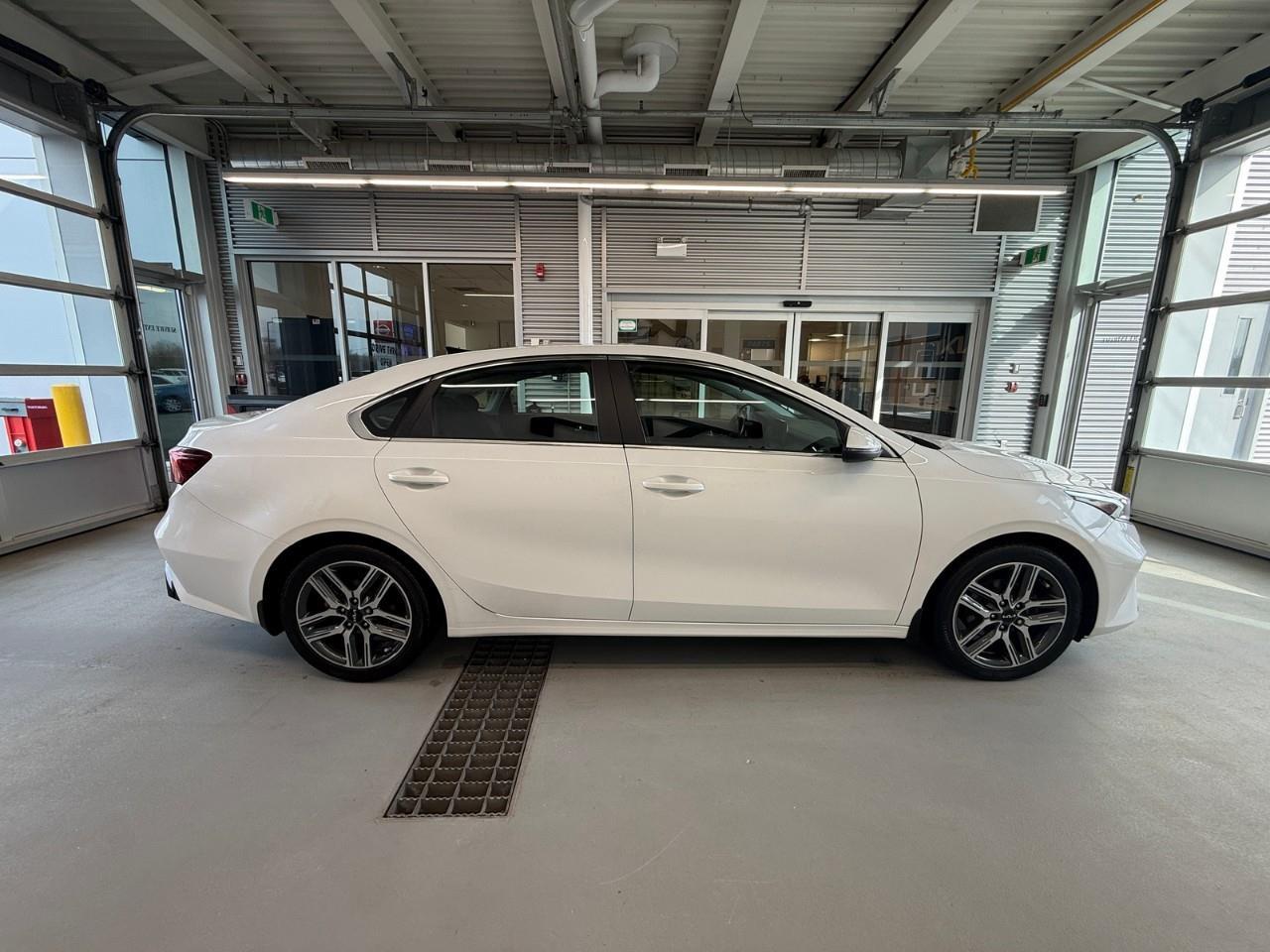 2022 Kia Forte EX+ 4dr Sedan Photo