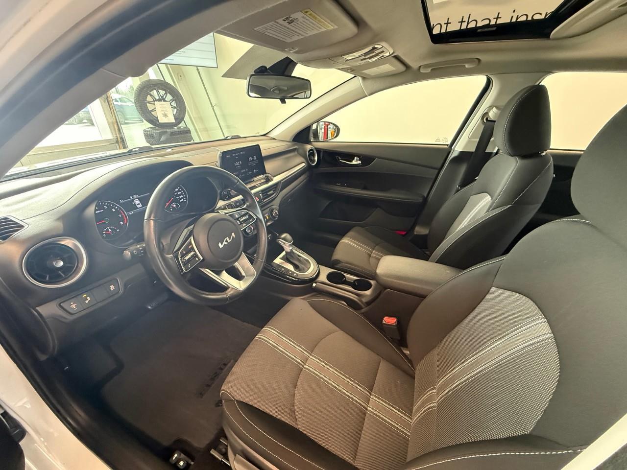 2022 Kia Forte EX+ 4dr Sedan Photo