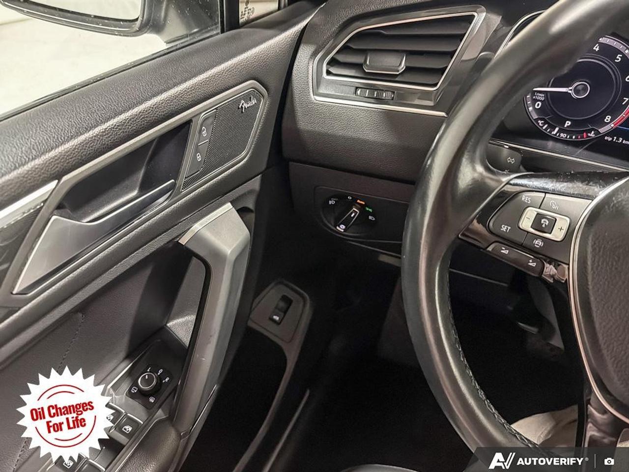 2019 Volkswagen Tiguan Highline 4MOTION Photo