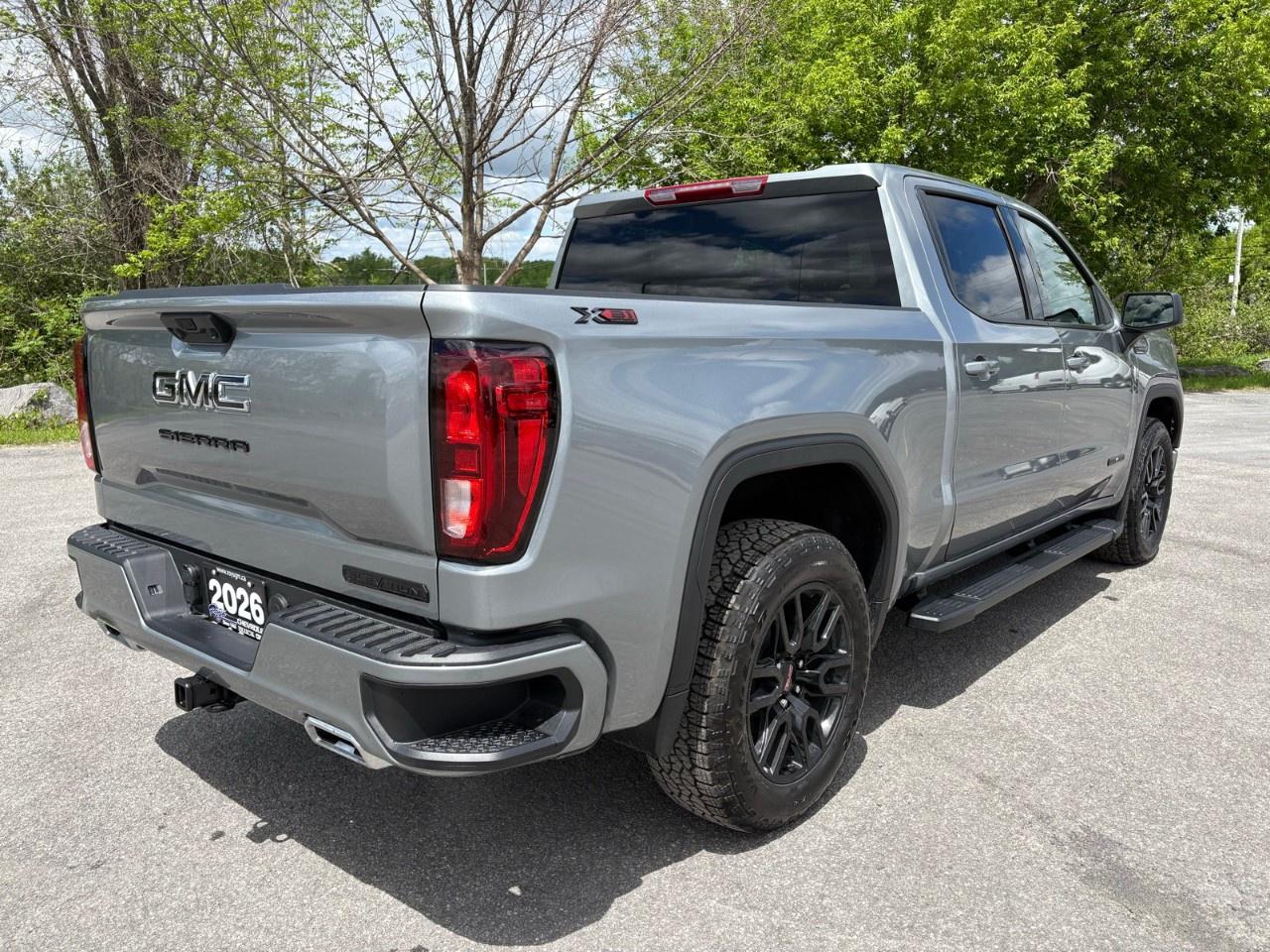 2026 GMC Sierra 1500 Crew Cab Short Box 4-Wheel Drive Elevation Photo