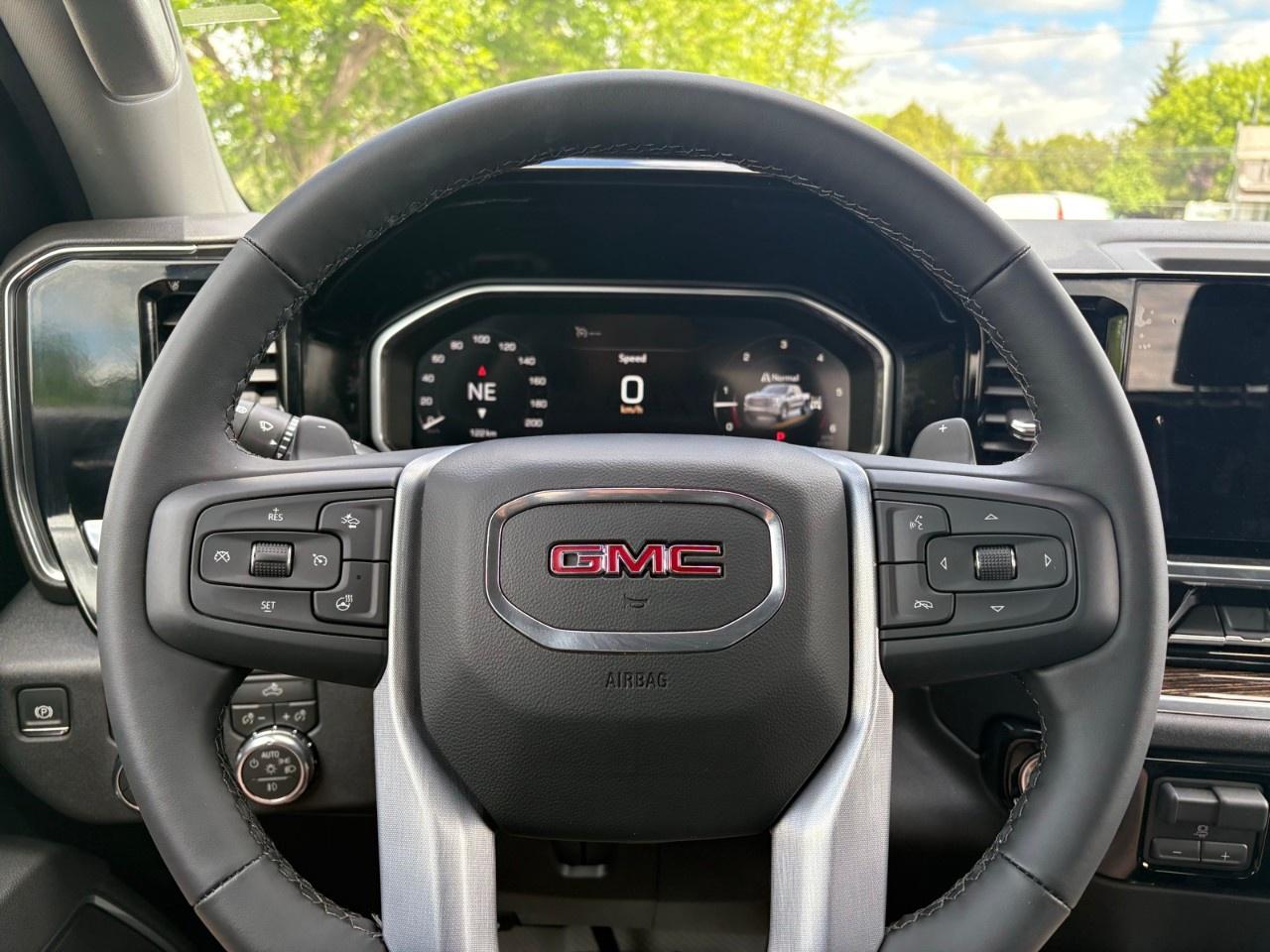 2026 GMC Sierra 1500 Crew Cab Short Box 4-Wheel Drive Elevation Photo