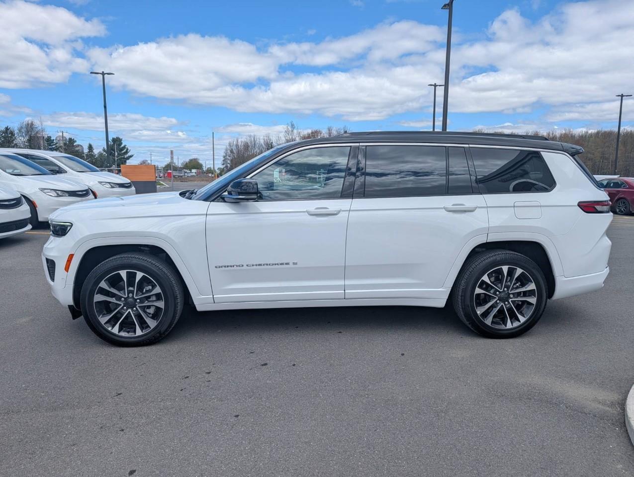 2025 Jeep Grand Cherokee L Overland Photo