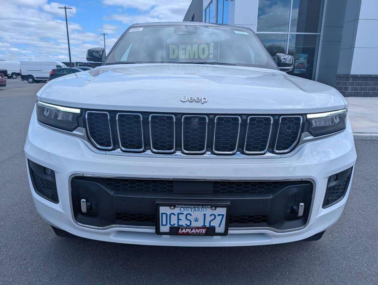2025 Jeep Grand Cherokee Overland Photo