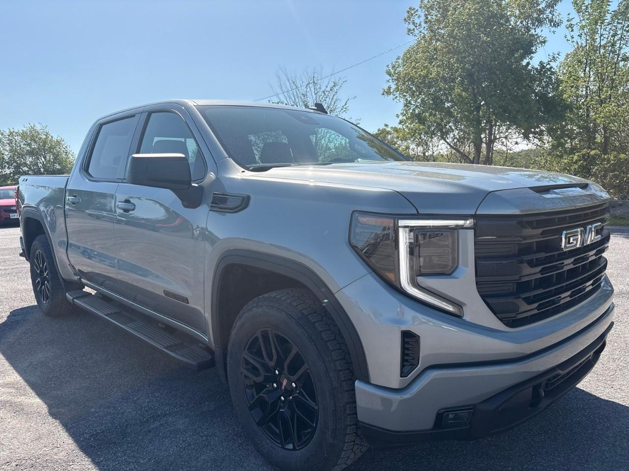 2026 GMC Sierra 1500 Crew Cab Short Box 4-Wheel Drive Elevation Photo
