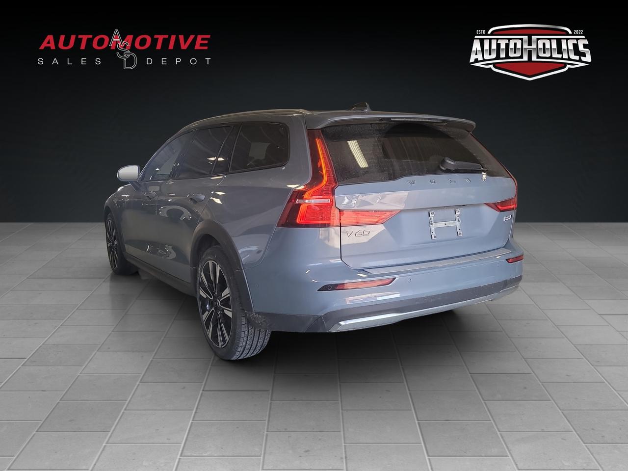 2024 Volvo V60 Cross Country B5 Plus Awd Photo