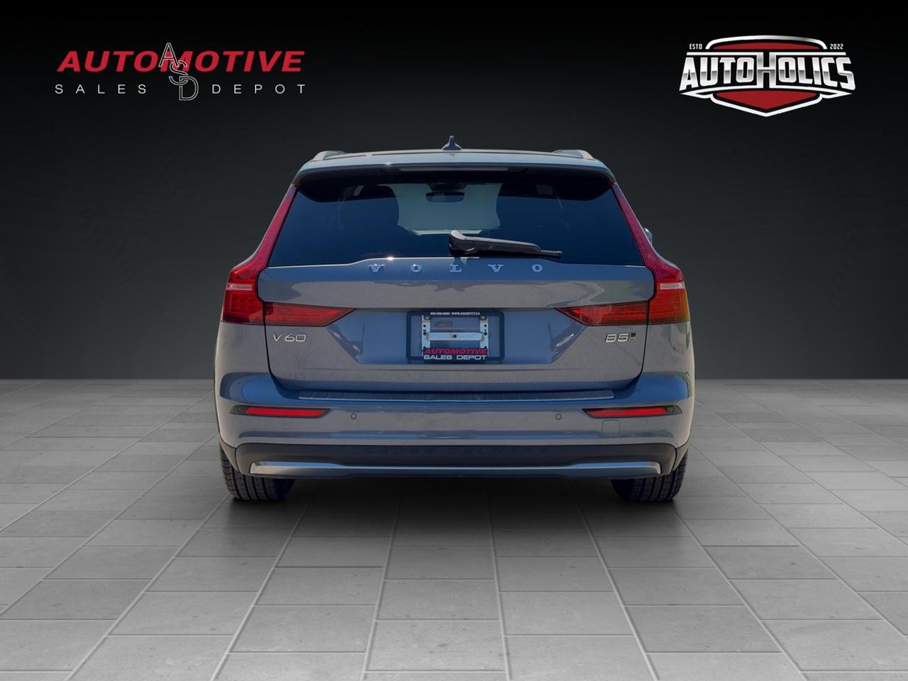 2024 Volvo V60 Cross Country B5 Plus Awd Photo