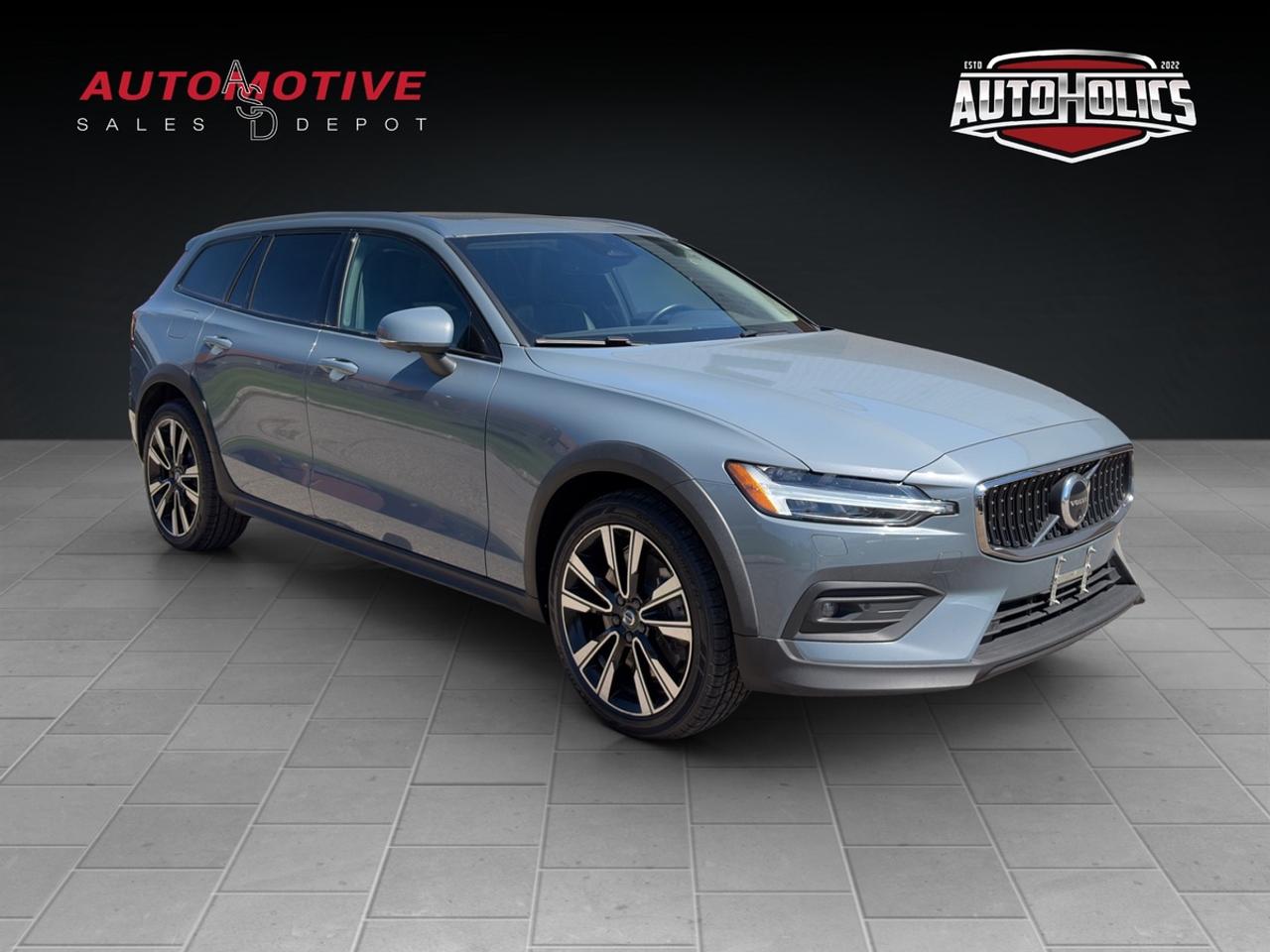 2024 Volvo V60 Cross Country B5 Plus Awd Photo