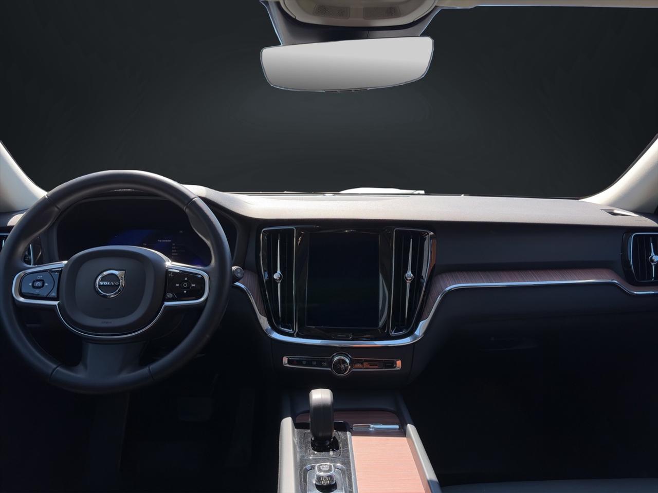 2024 Volvo V60 Cross Country B5 Plus Awd Photo
