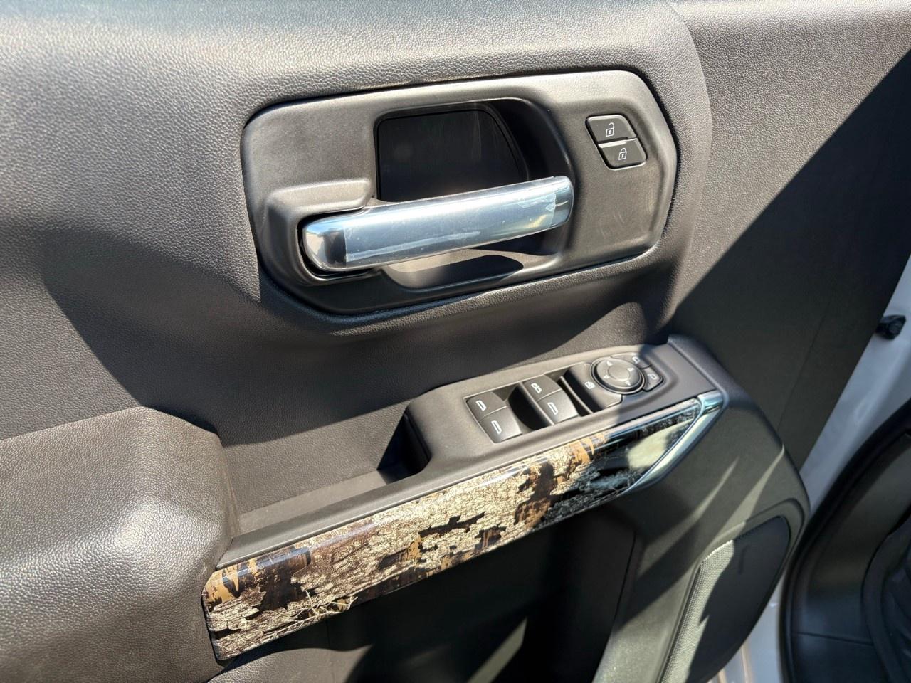 2026 Chevrolet Silverado 1500 Crew Cab Short Box 4-Wheel Drive Custom Trail Boss Photo