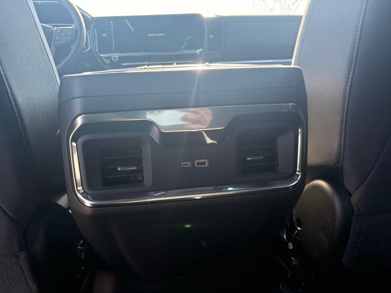 2026 GMC Sierra 1500 Crew Cab Short Box 4-Wheel Drive Elevation Photo