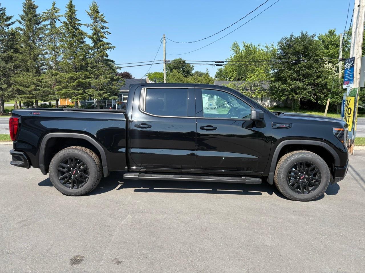 2026 GMC Sierra 1500 Crew Cab Short Box 4-Wheel Drive Elevation Photo