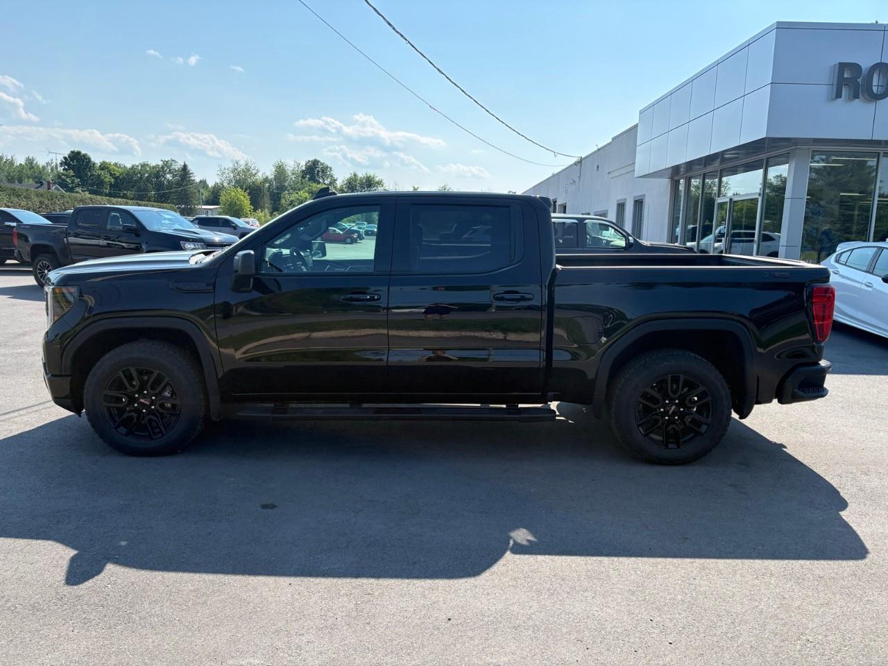 2026 GMC Sierra 1500 Crew Cab Short Box 4-Wheel Drive Elevation Photo