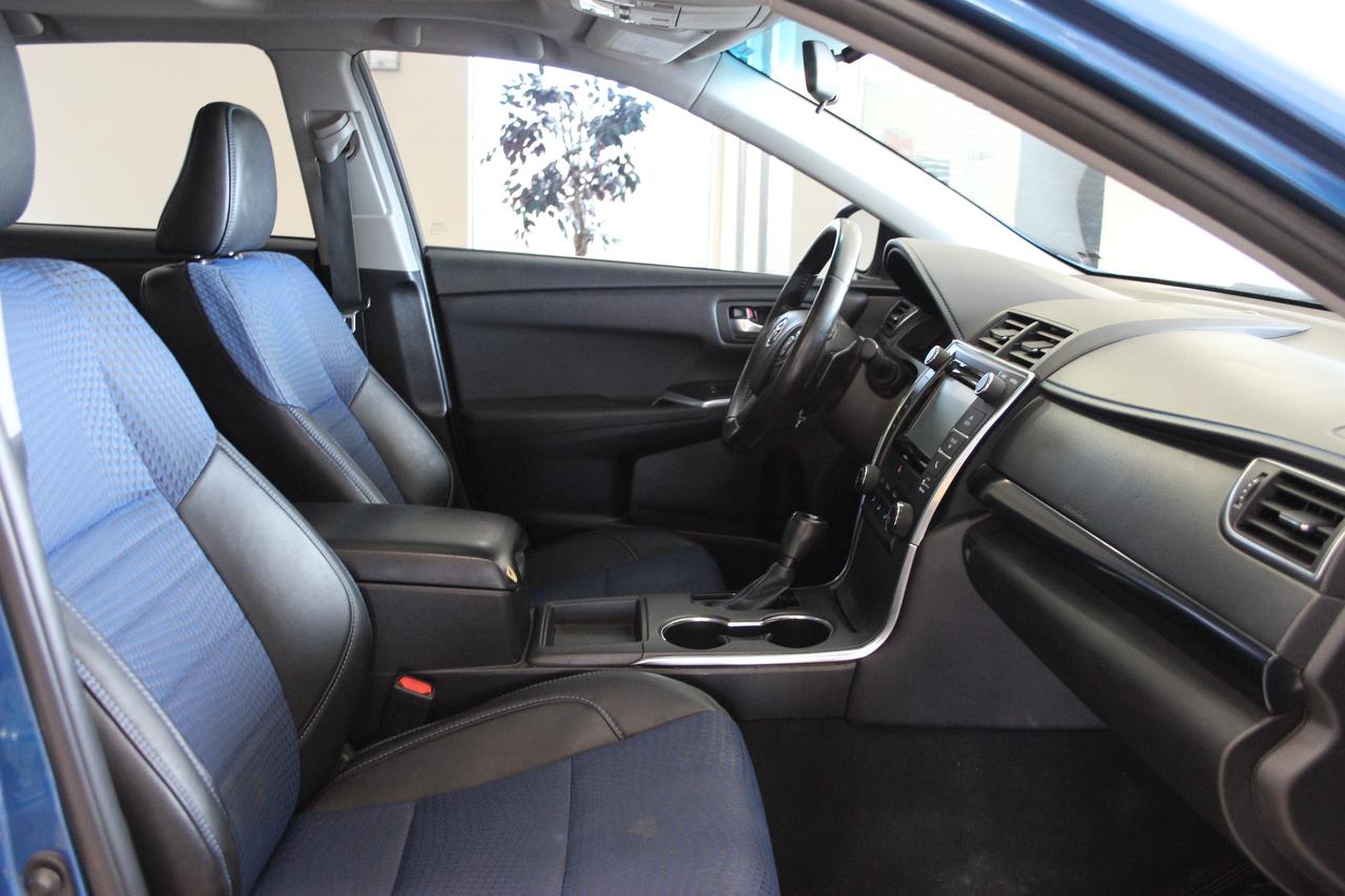 2016 Toyota Camry XSE SPECIAL EDITION! Photo