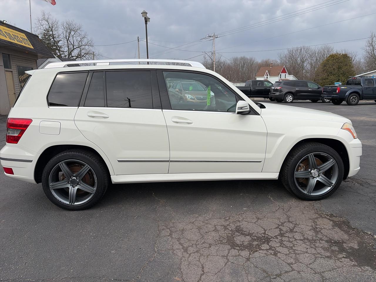 2011 Mercedes-Benz GLK-Class GLK 350-LOADED-LEATHER-CLEAN Photo3