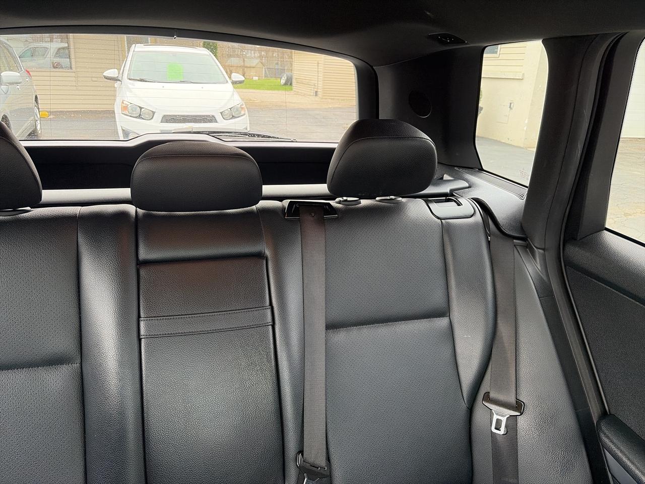 2011 Mercedes-Benz GLK-Class GLK 350-LOADED-LEATHER-CLEAN Photo