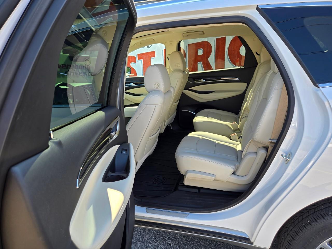 2024 Buick Enclave Premium 4dr All-Wheel Drive Photo