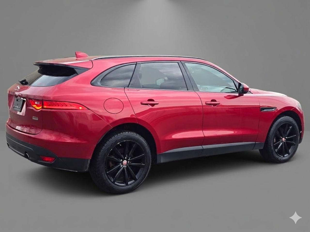 2019 Jaguar F-PACE 25t AWD Prestige Photo