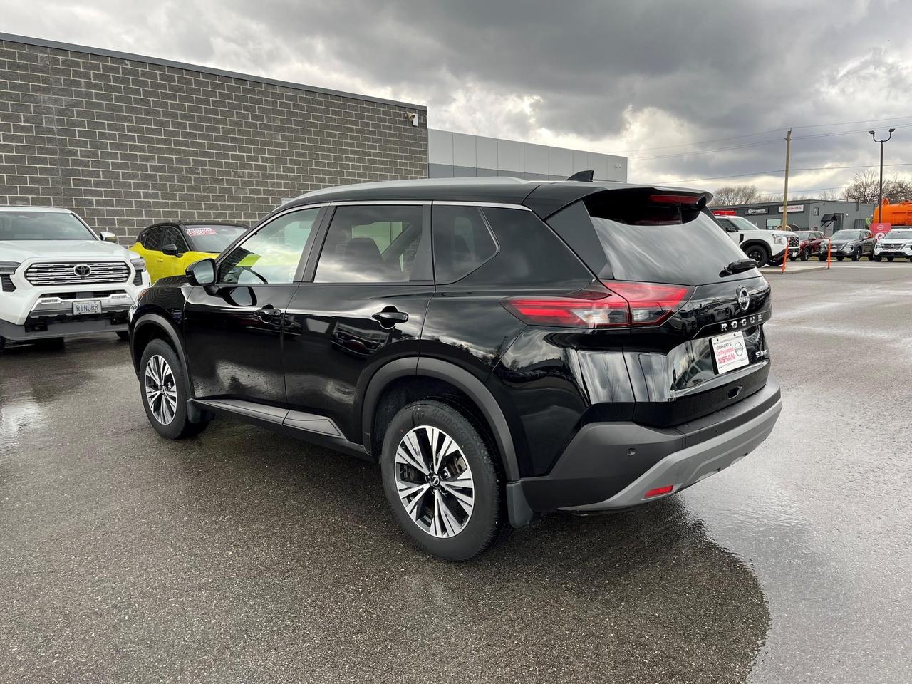 2023 Nissan Rogue SV Moonroof 4dr All-Wheel Drive Sport Utility Photo