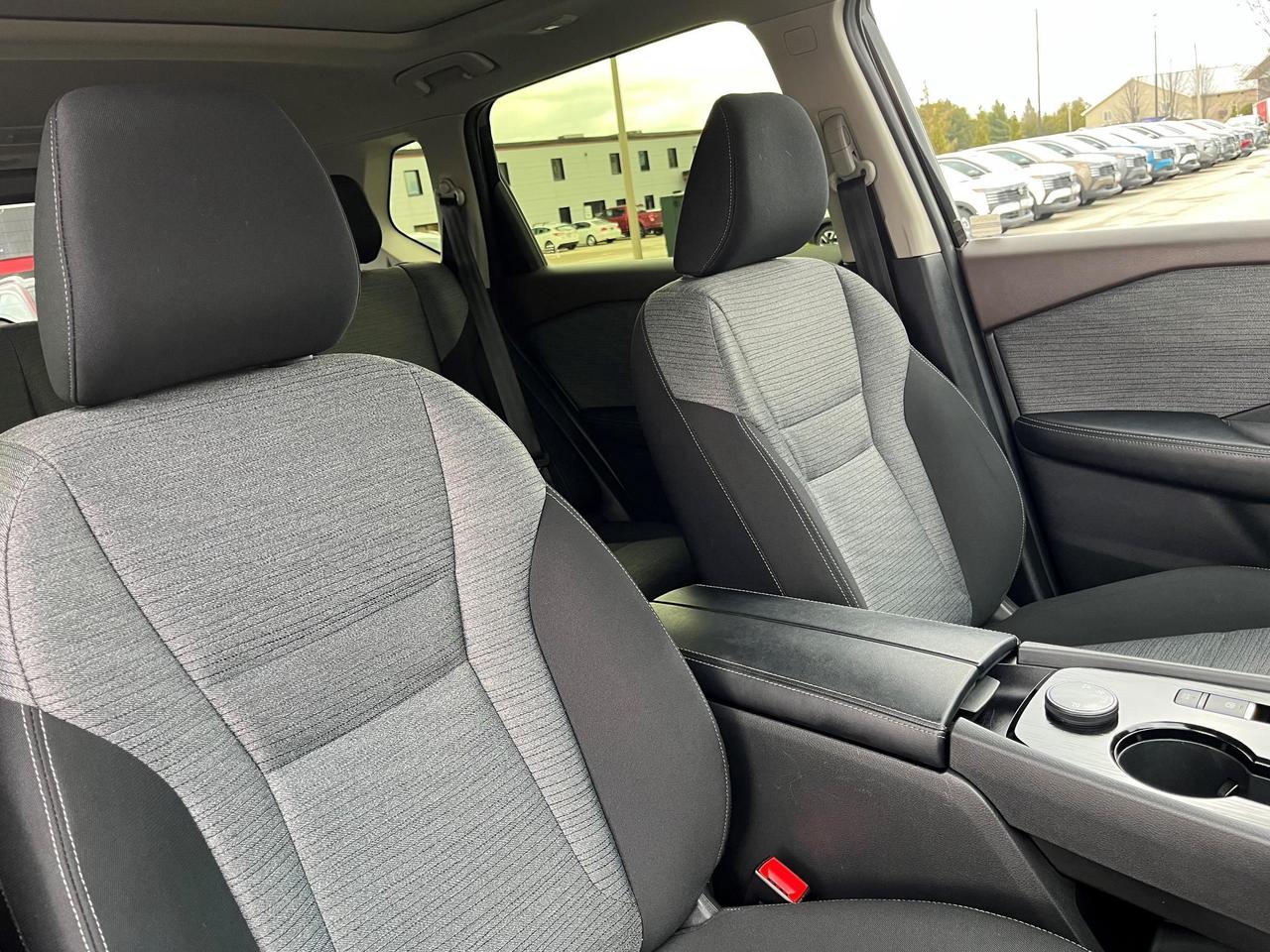 2023 Nissan Rogue SV Moonroof 4dr All-Wheel Drive Sport Utility Photo
