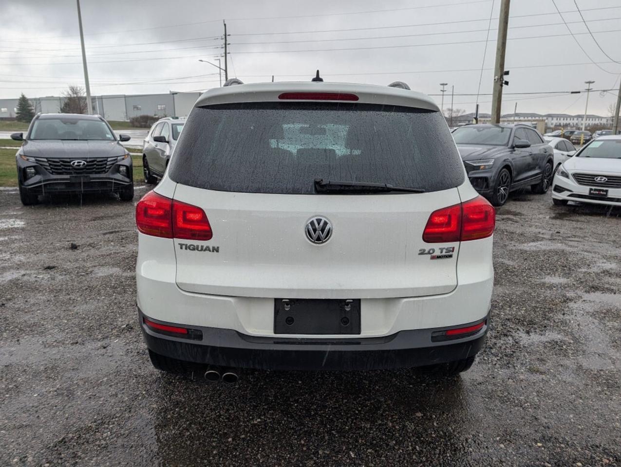 2016 Volkswagen Tiguan HIGHLINE  NAV   PANO ROOF   LEATHER   CAMERA Photo