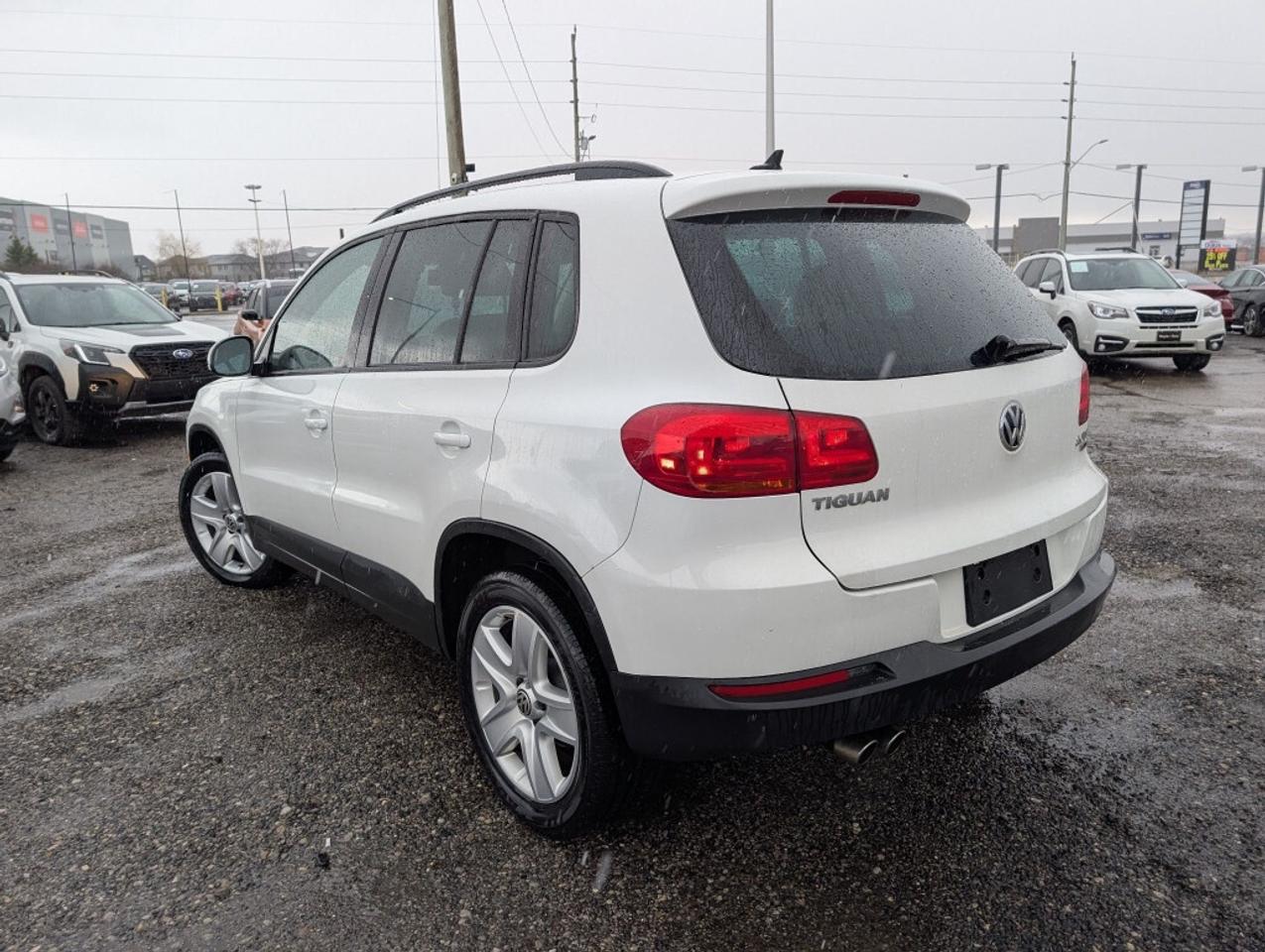 2016 Volkswagen Tiguan HIGHLINE  NAV   PANO ROOF   LEATHER   CAMERA Photo