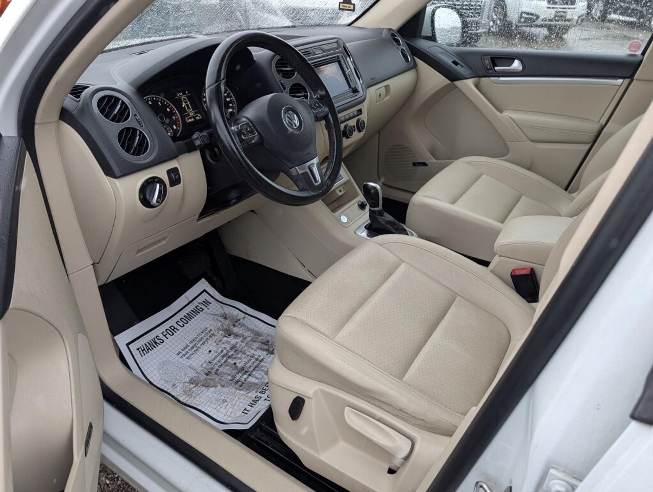 2016 Volkswagen Tiguan HIGHLINE  NAV   PANO ROOF   LEATHER   CAMERA Photo
