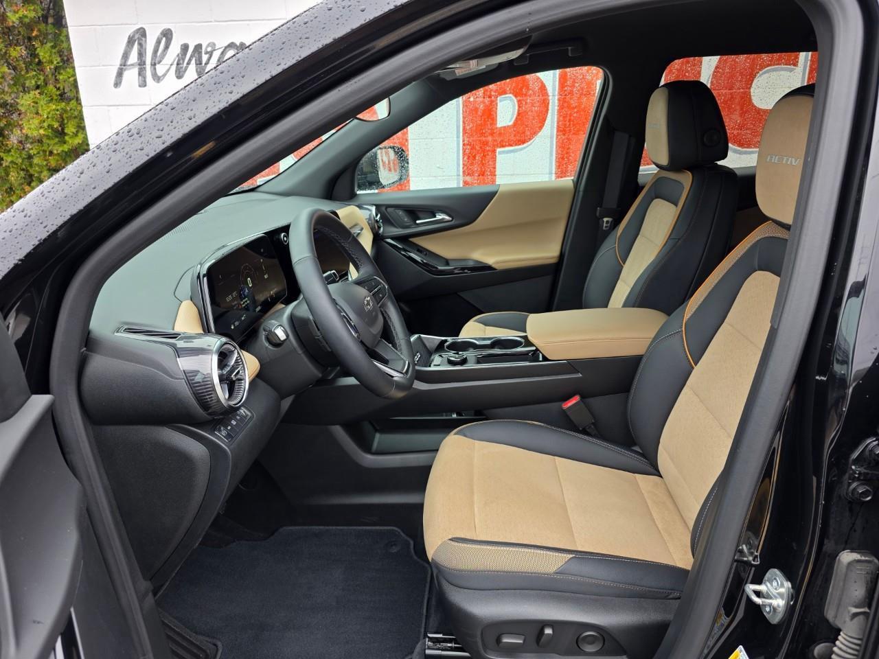 2025 Chevrolet Equinox ACTIV 4dr All-Wheel Drive Photo