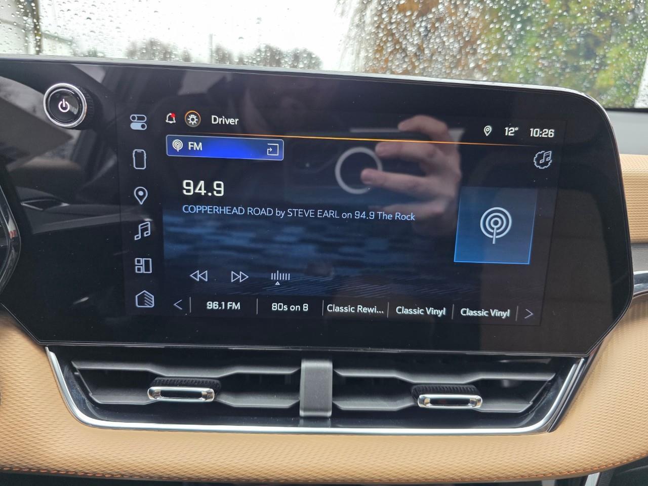 2025 Chevrolet Equinox ACTIV 4dr All-Wheel Drive Photo