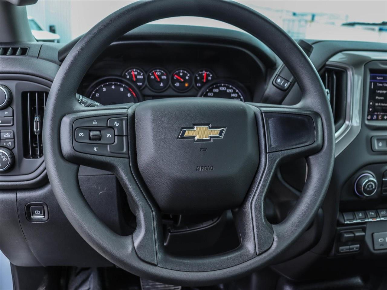 2026 Chevrolet SILVERADO 2500HD 4WD Regular Cab Long Box Work Truck Photo